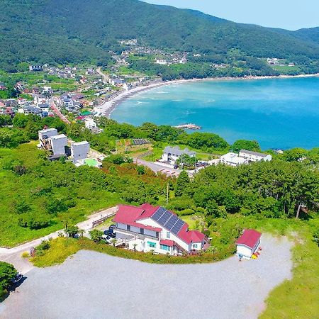 Travel Sketch Pension Кодже Экстерьер фото